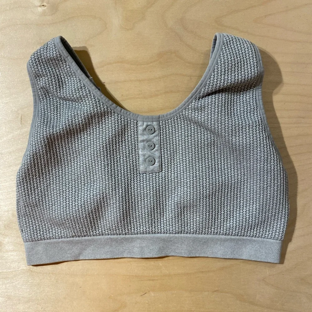 Gray Textured Sports Bra 1X (OO)